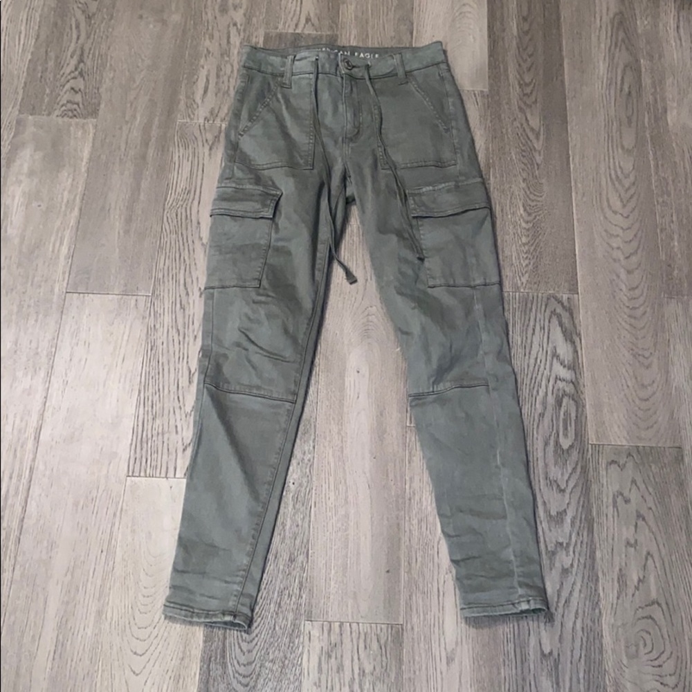 American Eagle Cargo Pants